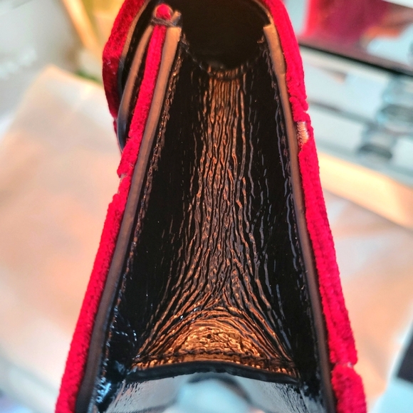 ***SOLD*** Authentic Gucci Dionysus Velvet Mini Bag - Picture 7 of 8